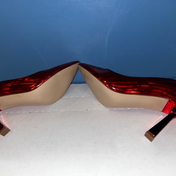 Steve Madden Salza Red Metallic Heels - Picture 2 of 3